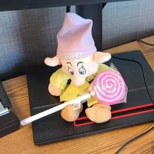 Meet your Posher, Carrie